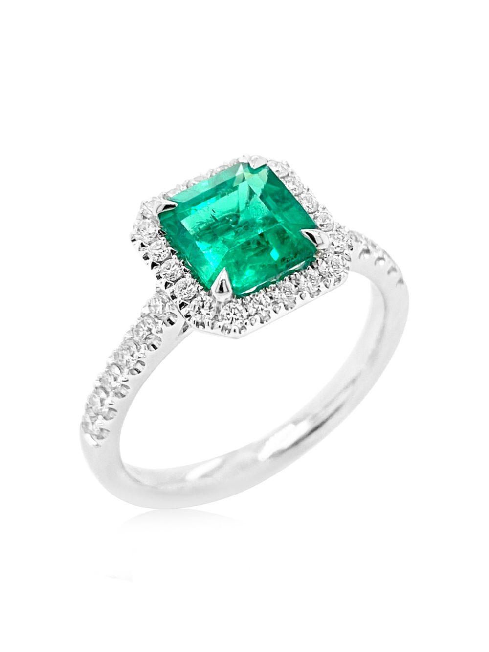 خاتم هالة مقطوع على شكل أميرة