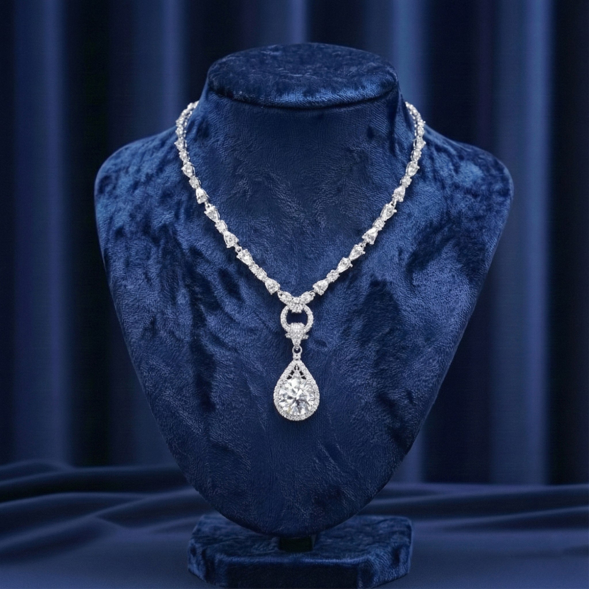 Rayan Moissanite Necklace – White Gold – D Colour – VVS1