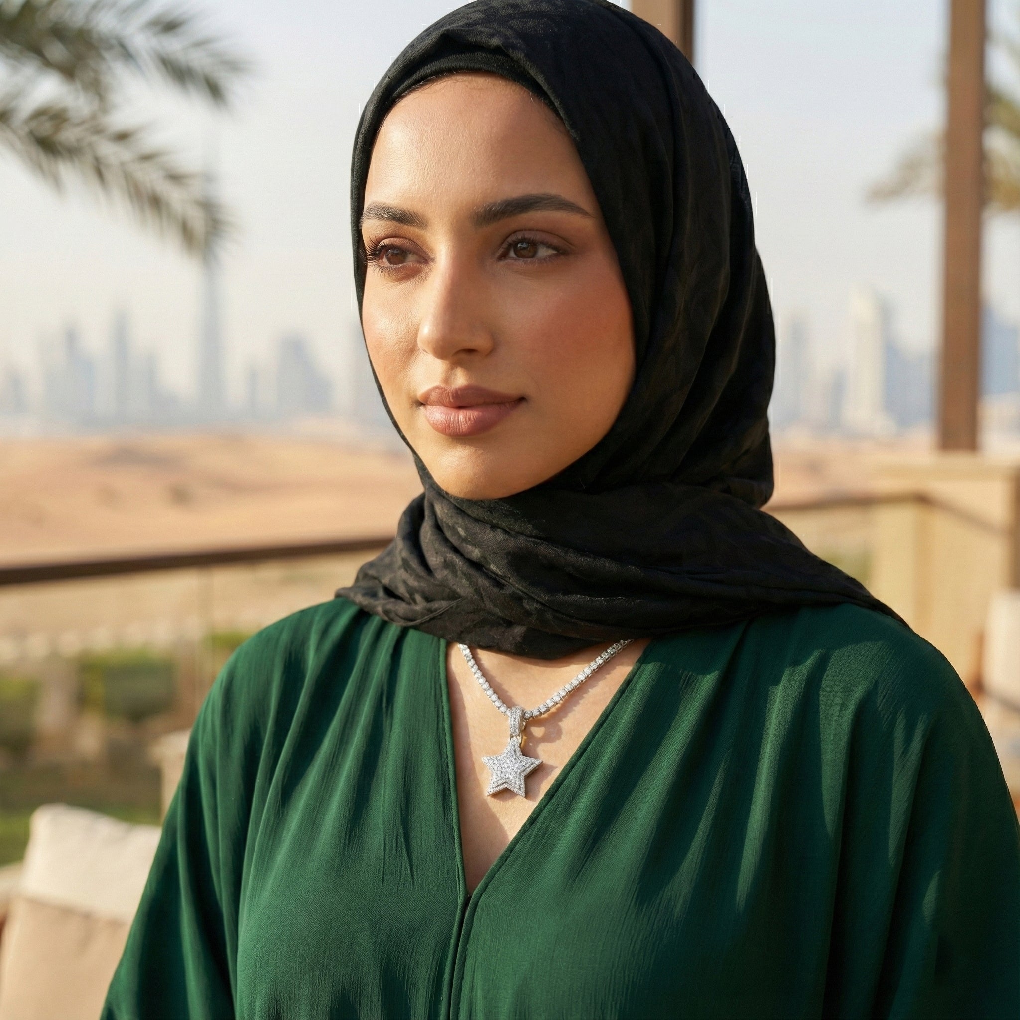 قلادة ريم من المويسانتي - ذهب أبيض - لون D - VVS1