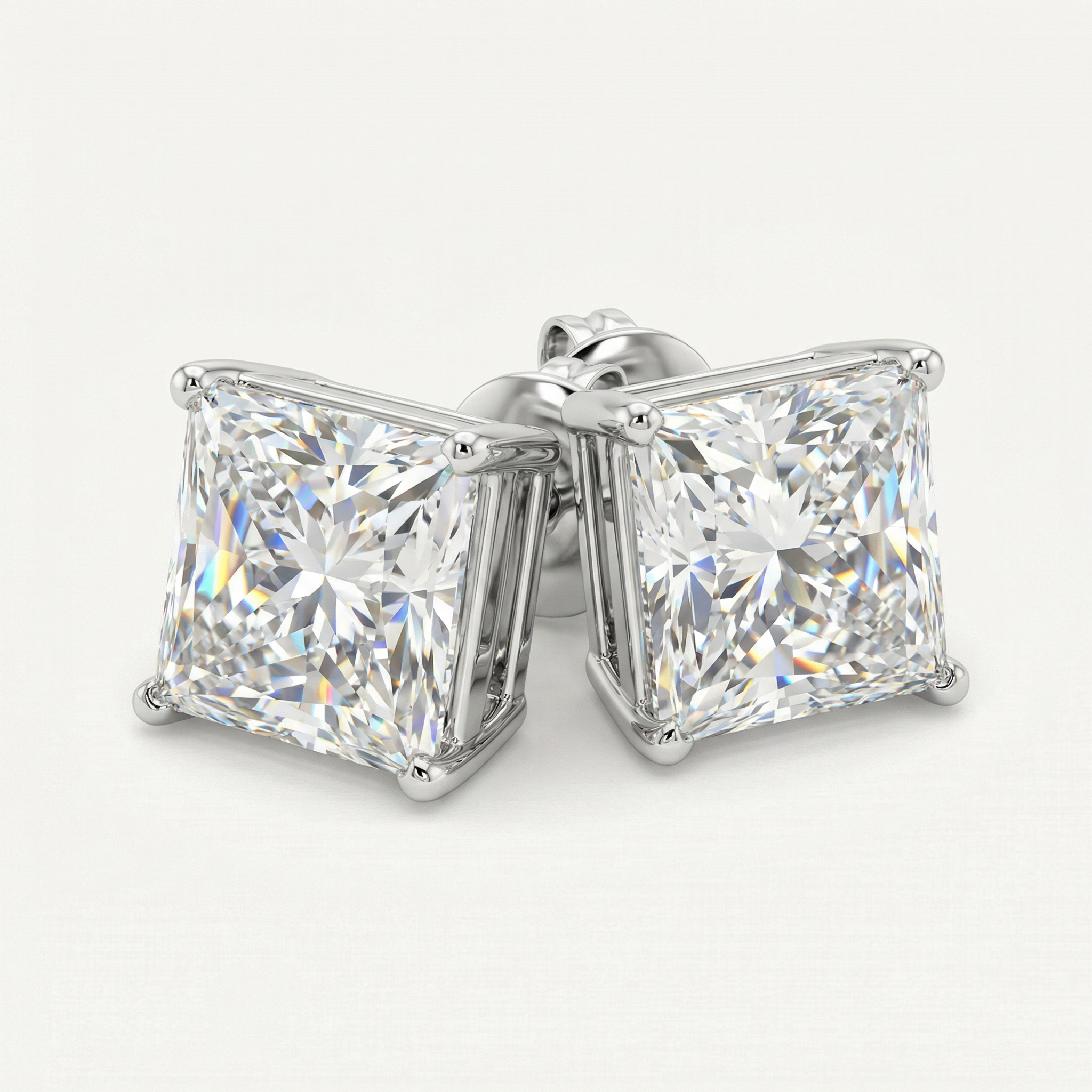 6CT PRINCESS STUD EARRING
