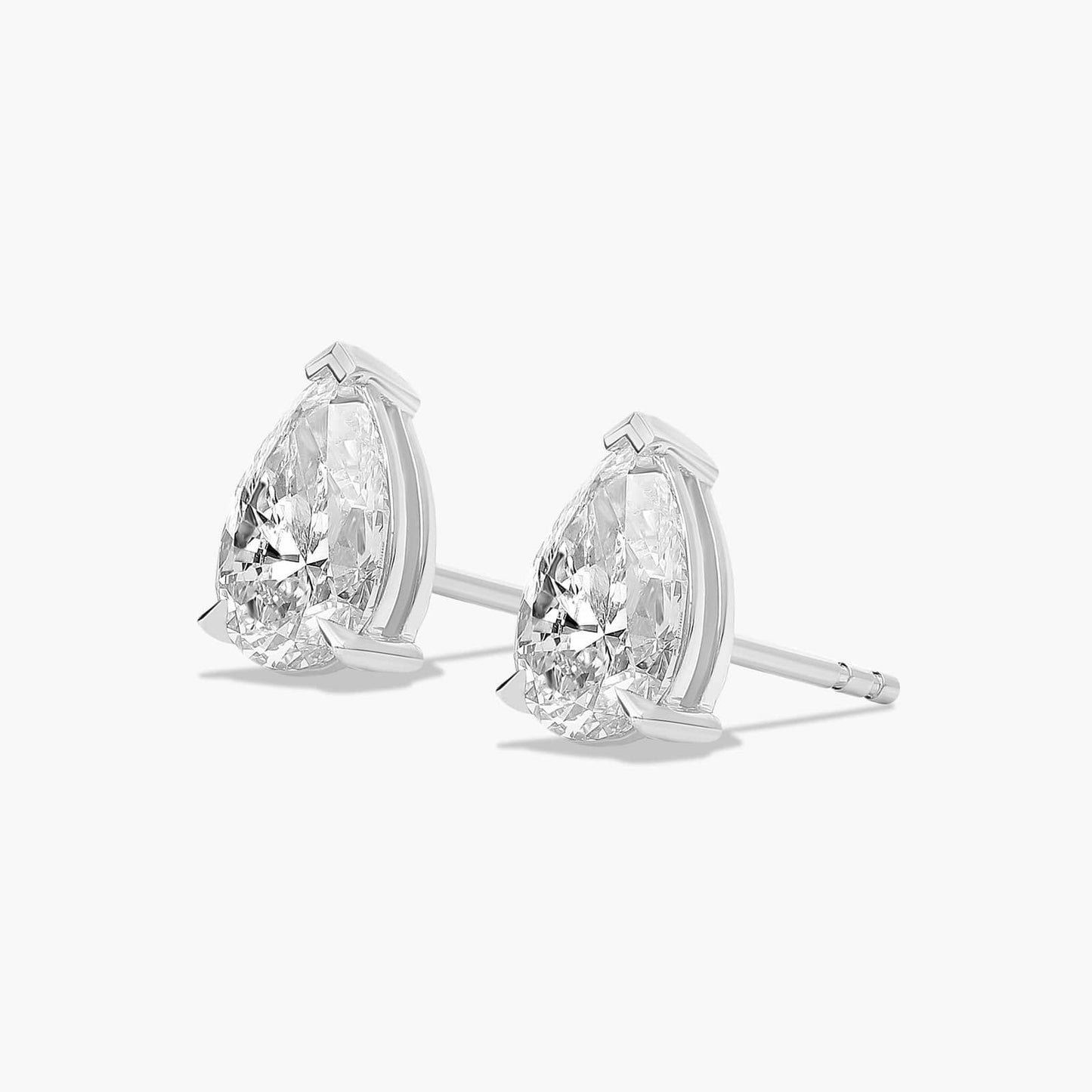 2CT PEAR SHAPE STUDS