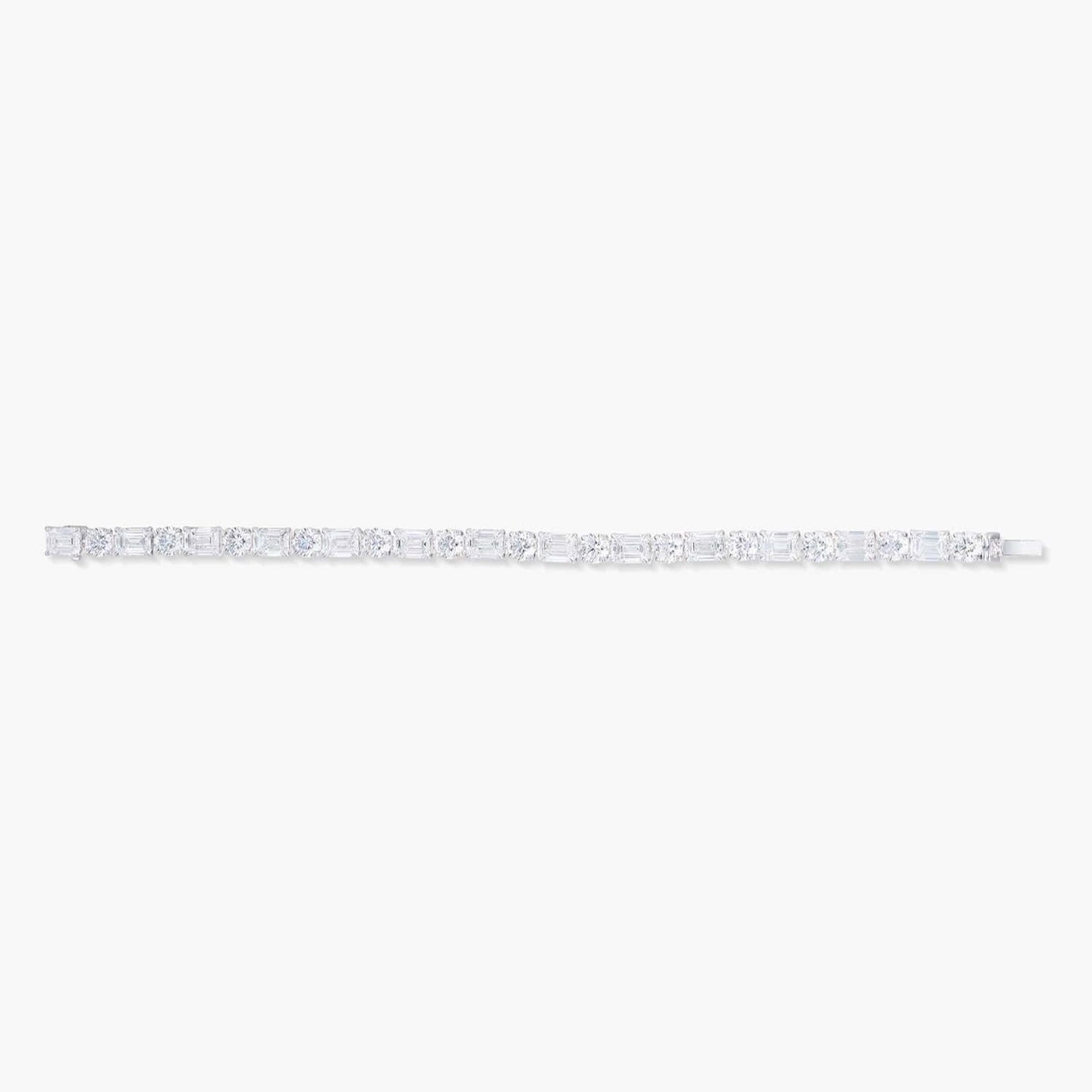 BAGUETTE AND BRILIANT CUT TENNIS BRACLET