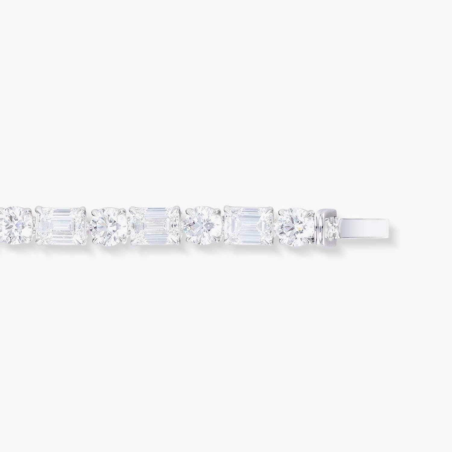 BAGUETTE AND BRILIANT CUT TENNIS BRACLET